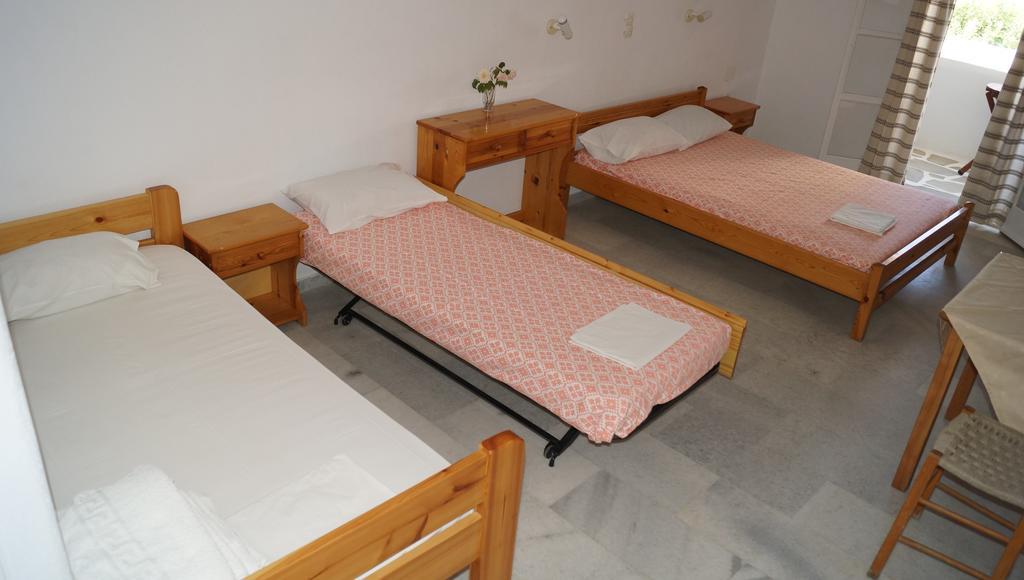 Studios Vagos 1 Agios Prokopios  Buitenkant foto